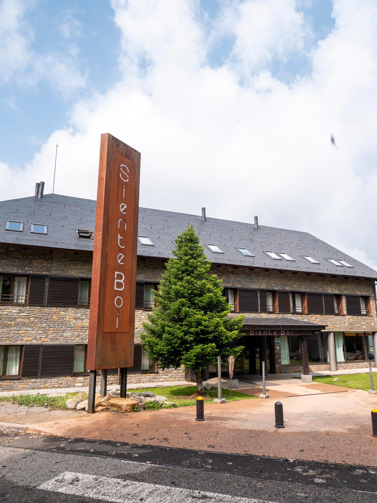 Aparthotel Siente Boí&SPA Pla de l'Ermita Exterior foto